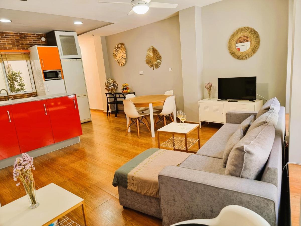 Claudia Tourist Apartment Alicante Exteriör bild