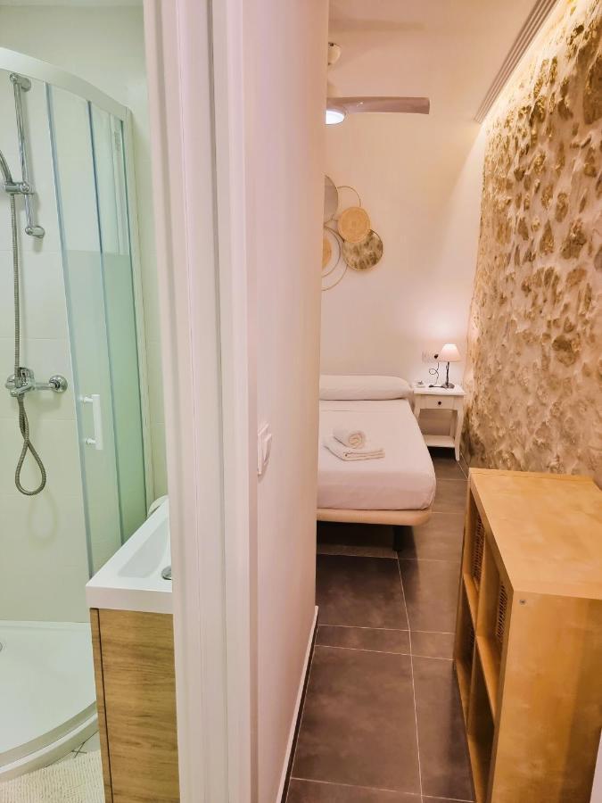 Claudia Tourist Apartment Alicante Exteriör bild